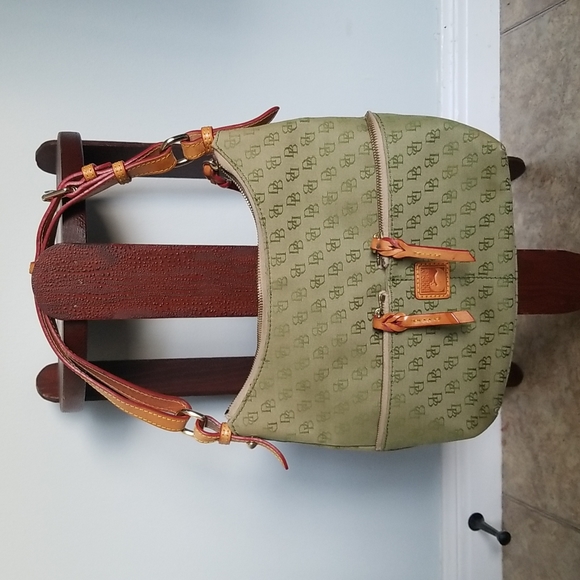 Dooney & Bourke Signature Purse - Picture 1 of 16